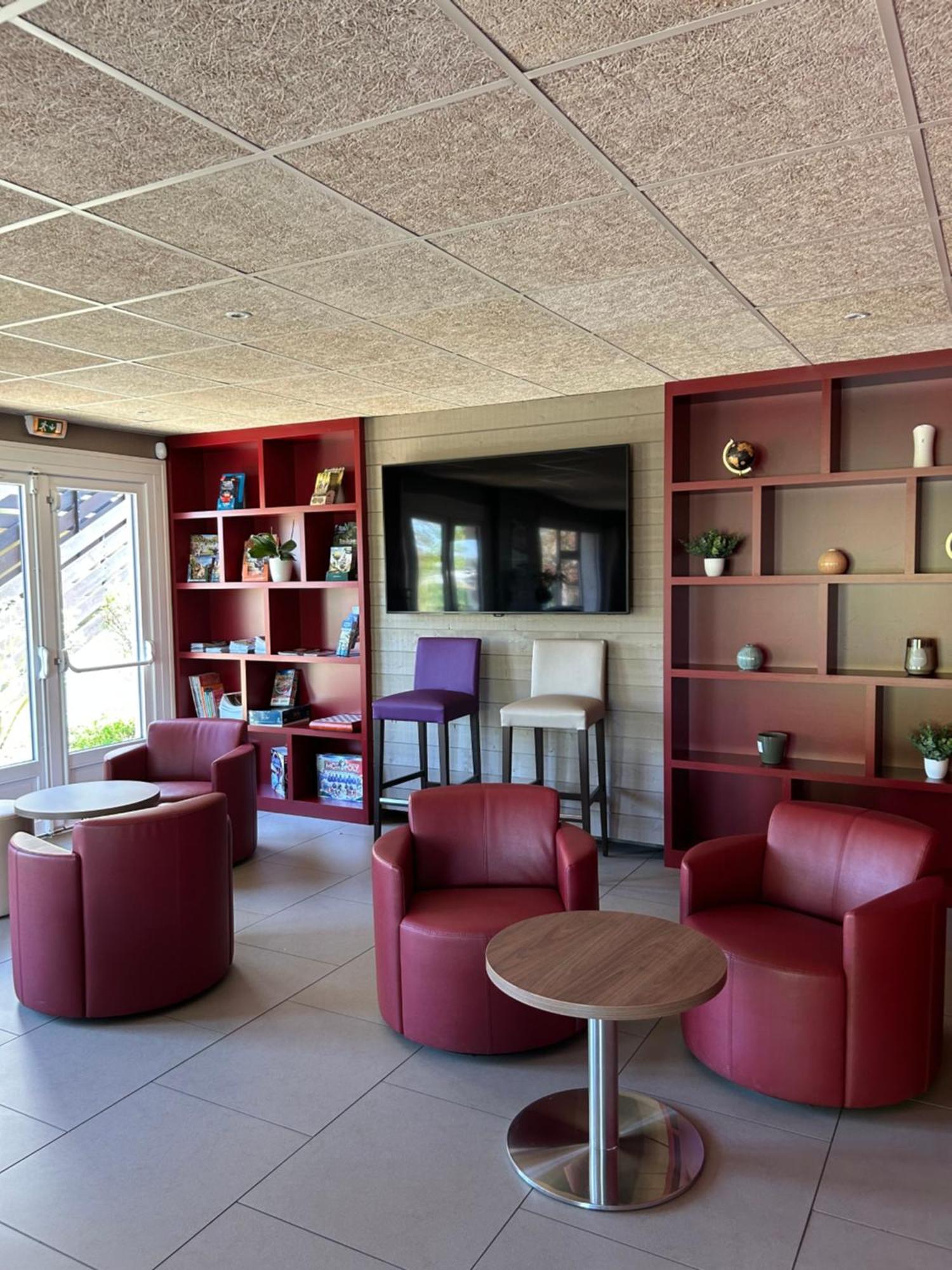 Campanile Sable-Sur-Sarthe Vion Otel Dış mekan fotoğraf