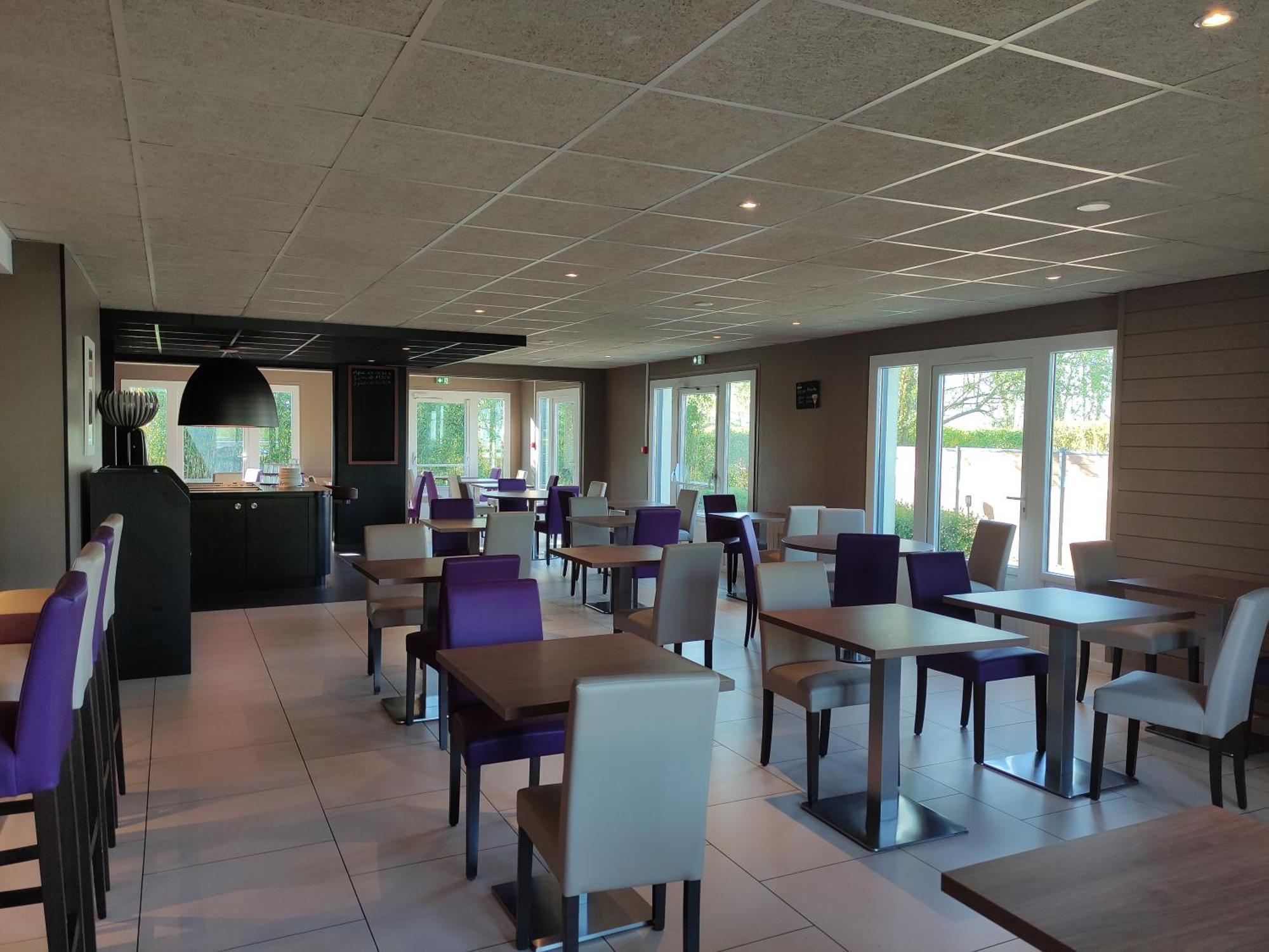Campanile Sable-Sur-Sarthe Vion Otel Dış mekan fotoğraf